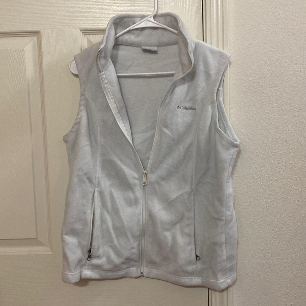 Columbia Fleece Vest. Size Women’s Medium